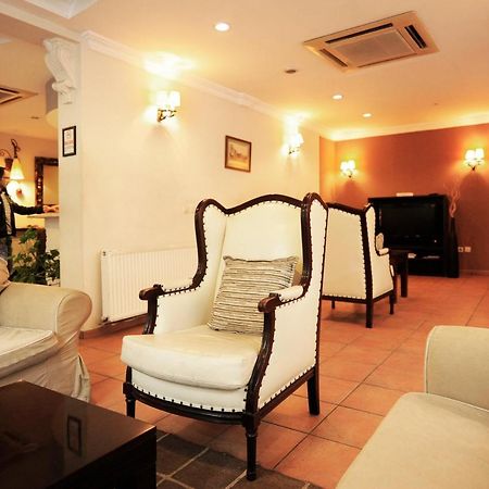 Uestuen Hotel Alsancak Ізмір Екстер'єр фото