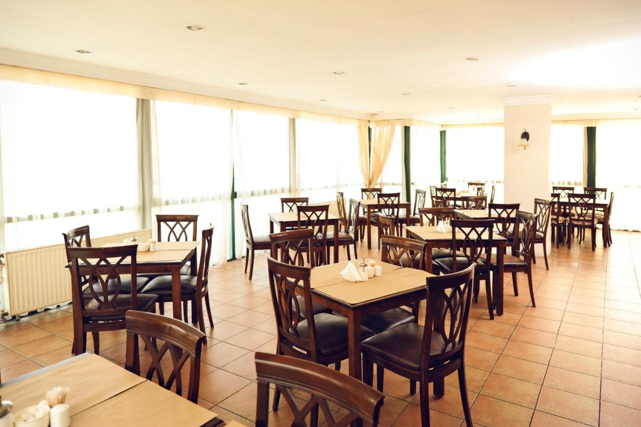 Uestuen Hotel Alsancak Ізмір Екстер'єр фото