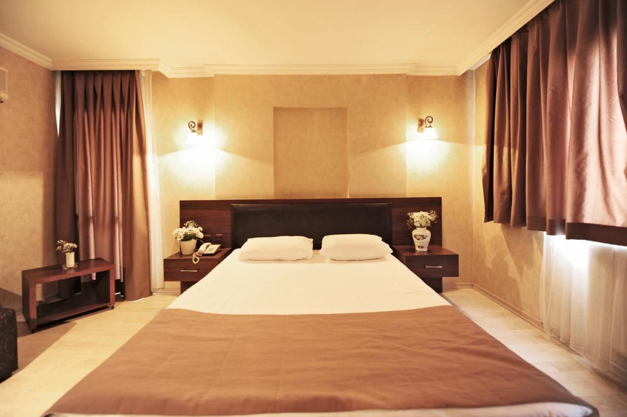 Uestuen Hotel Alsancak Ізмір Екстер'єр фото